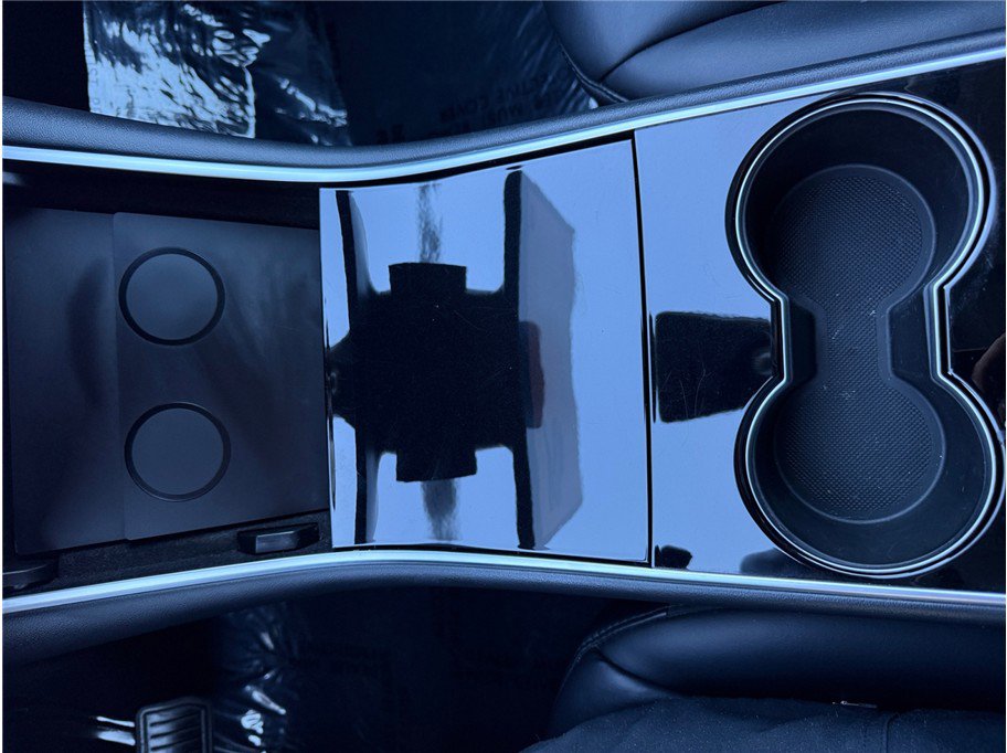 Used 2020 Tesla Model Y Long Range image 24