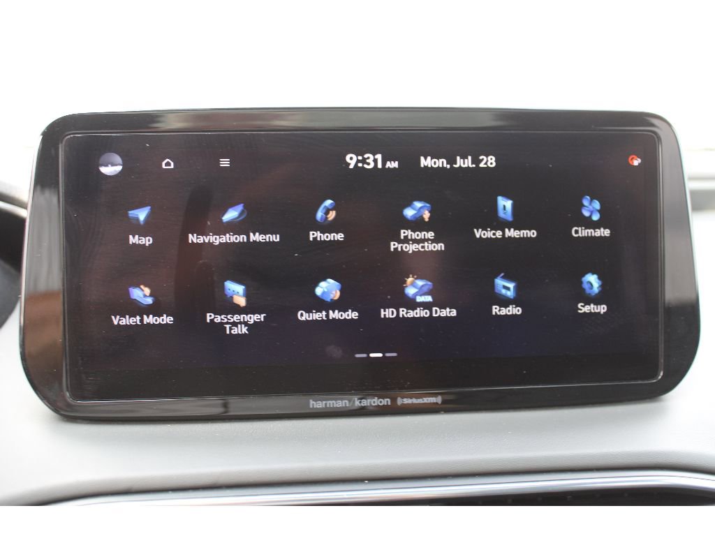 Used 2023 Hyundai Santa Fe Limited image 29