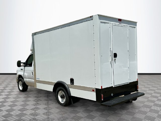 New 2025 Ford E-350 and Econoline 350 Super Duty w/ Power Equipment Group RWD image 4