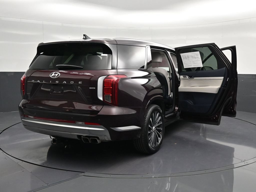 Used 2025 Hyundai Palisade Calligraphy AWD/4WD image 32