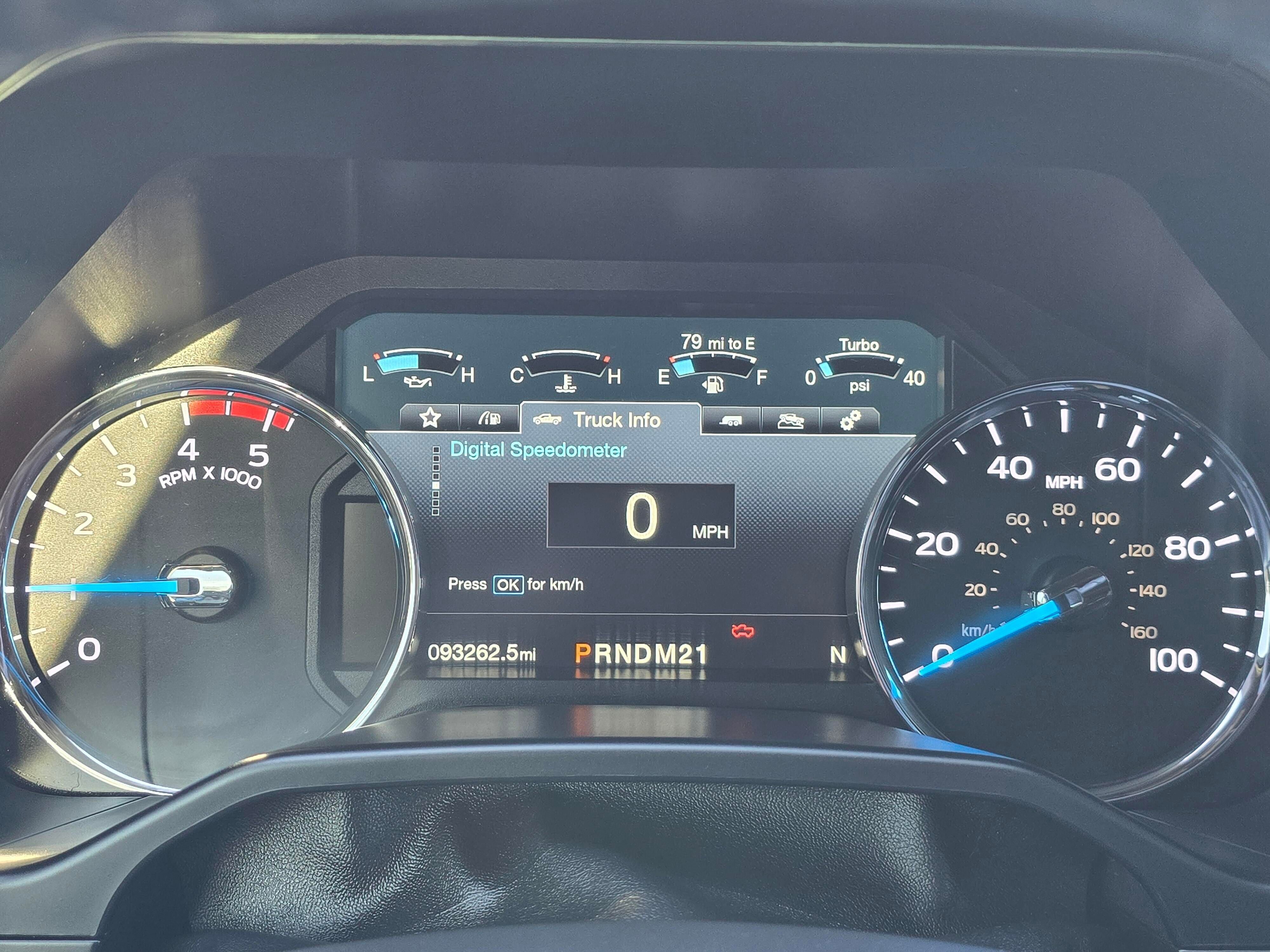 Used 2017 Ford F250 Lariat w/ Lariat Value Package AWD/4WD image 16