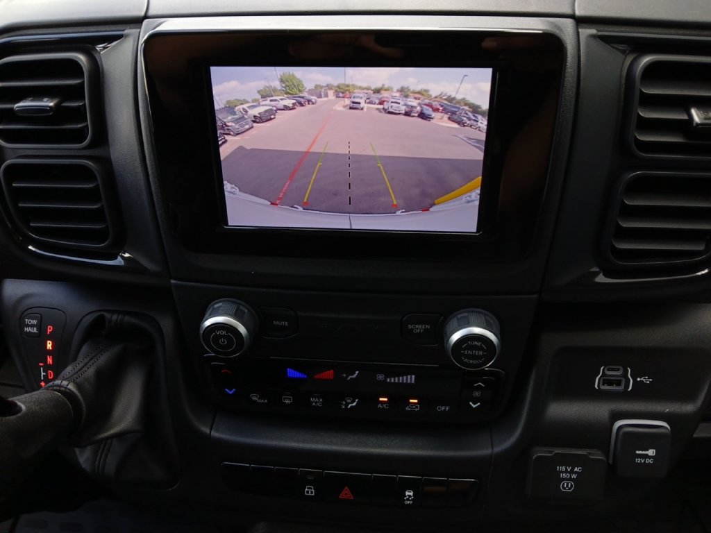 New 2026 RAM ProMaster 2500 w/ Convenience Group FWD image 9