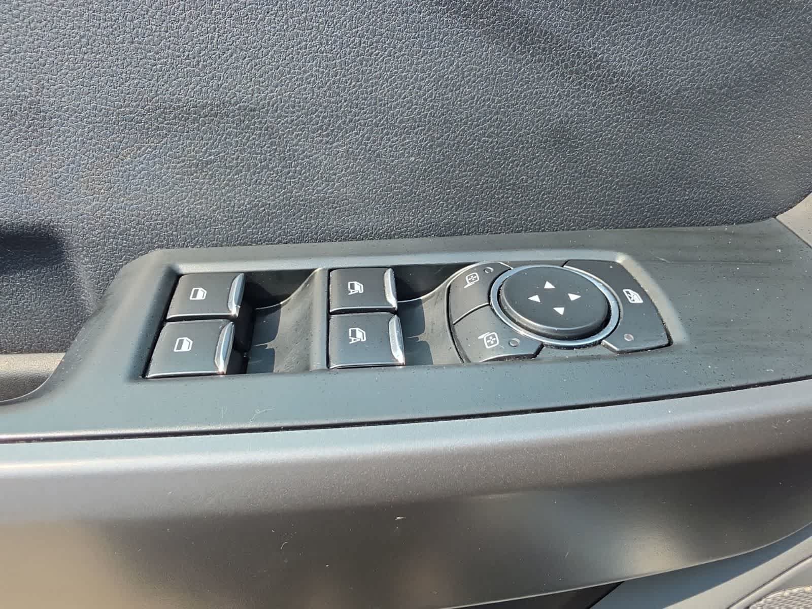 Used 2025 Ford F250 XLT AWD/4WD image 23