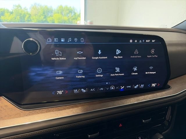 New 2026 Chevrolet Suburban High Country w/ Sun And Tow Package AWD/4WD image 22