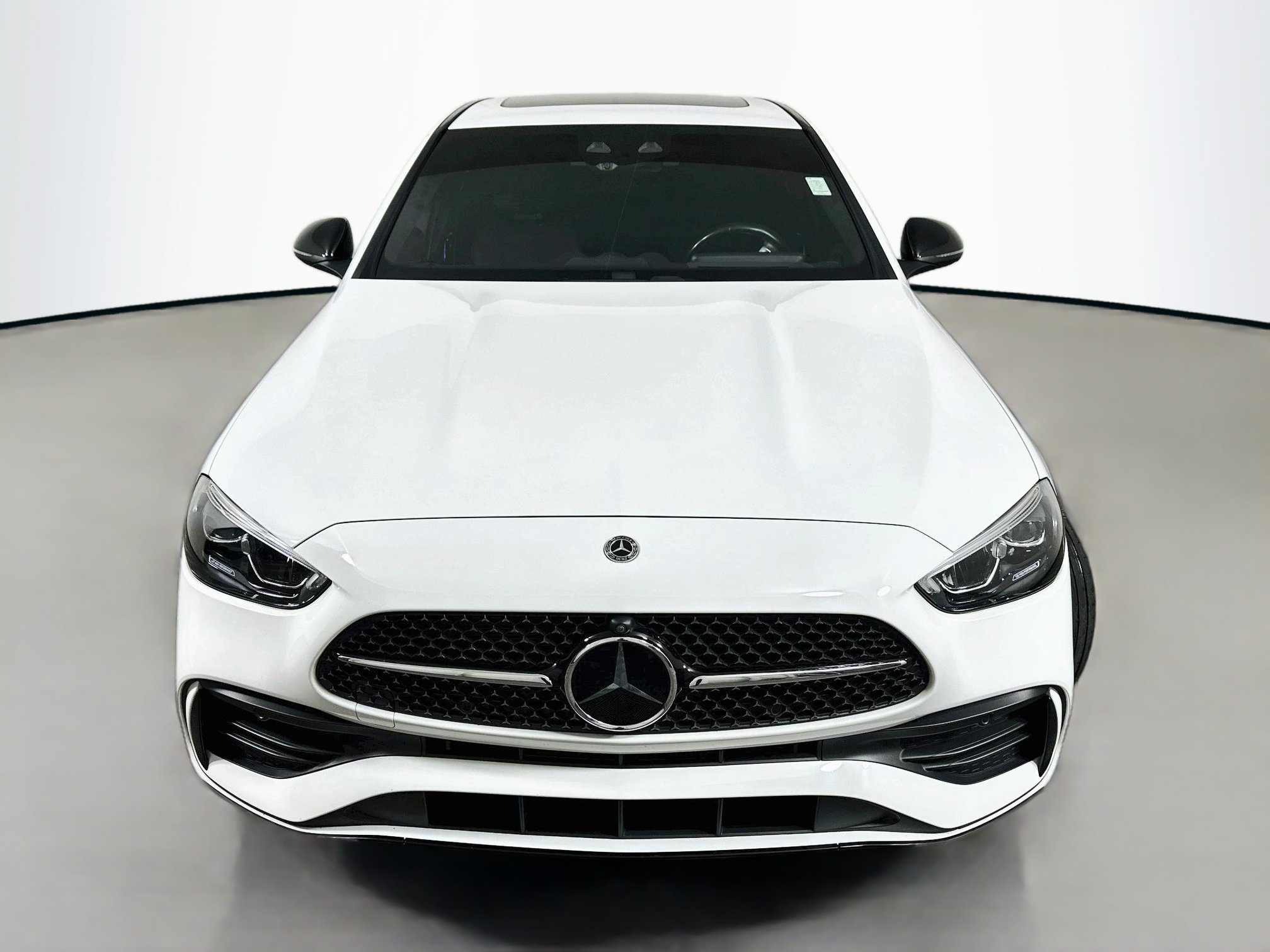 Used 2023 Mercedes-Benz C 300 4MATIC Sedan image 2