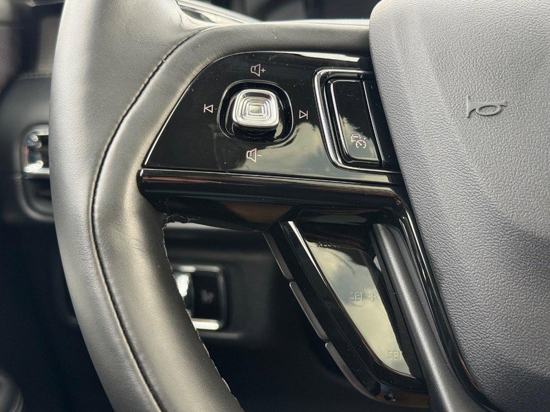 New 2026 Lincoln Corsair Reserve image 9