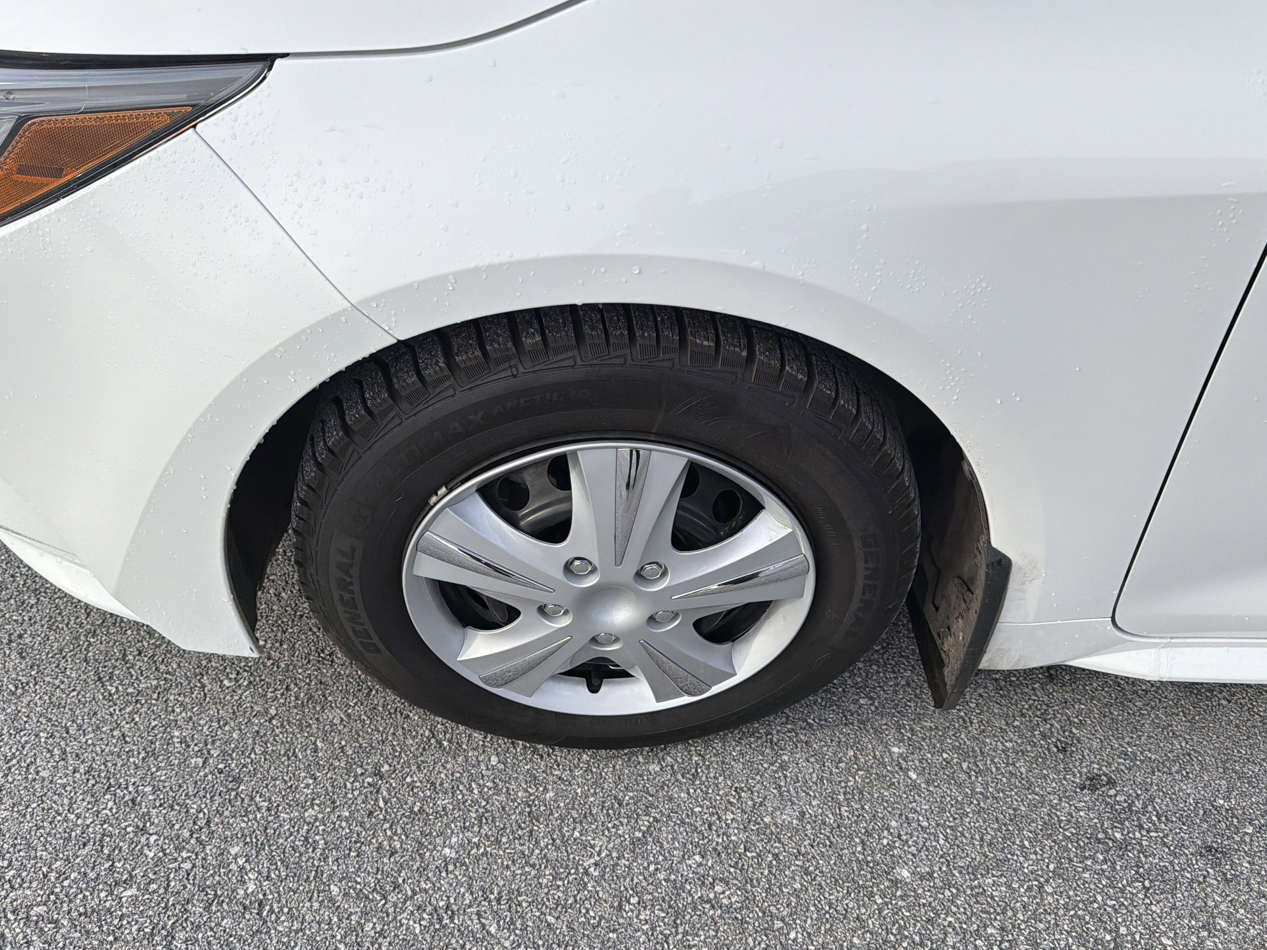 Used 2022 Toyota Corolla LE image 53