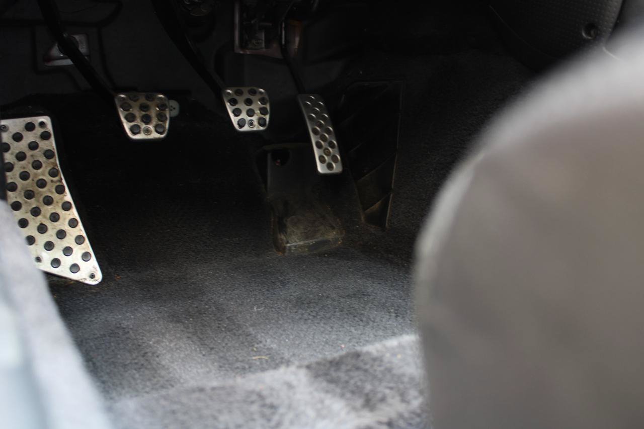 Used 2002 Honda S2000 image 38