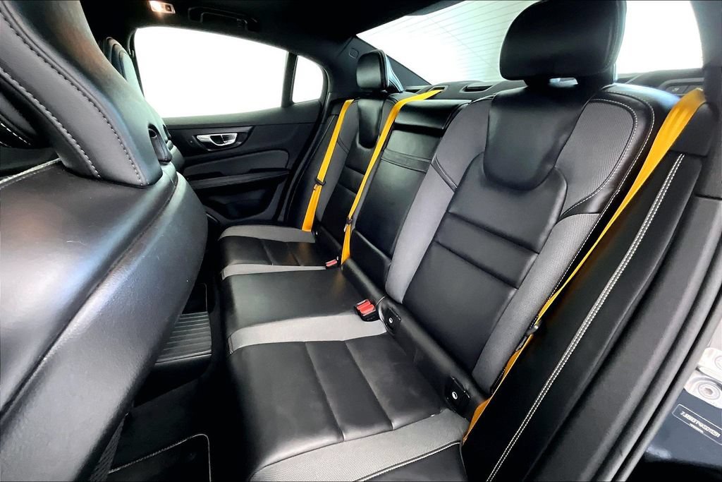 Used 2019 Volvo S60 T8 R-Design AWD/4WD image 30