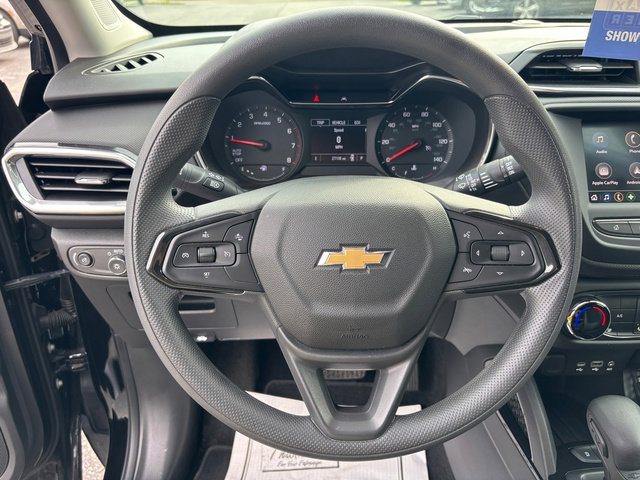 Used 2023 Chevrolet TrailBlazer LT FWD image 15
