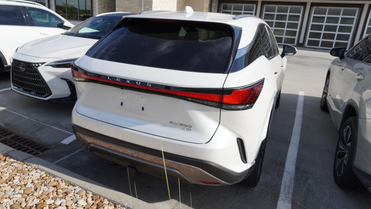 Certified 2025 Lexus RX 350 AWD w/ Convenience Package image 6