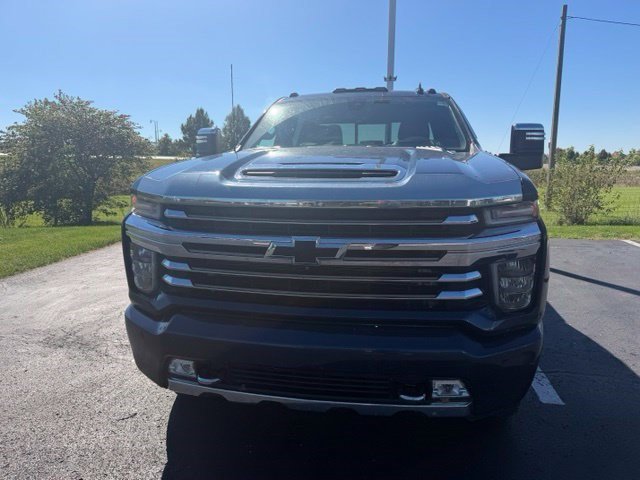 Used 2021 Chevrolet Silverado 3500 High Country w/ Z71 Off-Road Package AWD/4WD image 3
