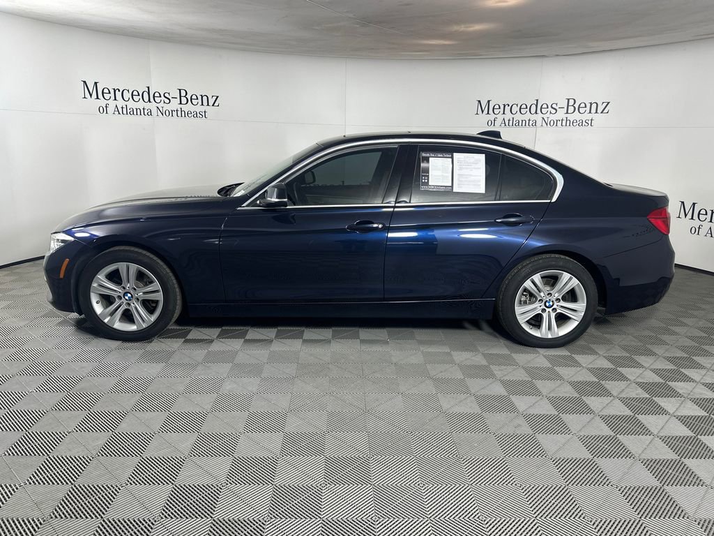 Used 2017 BMW 330i Sedan image 4
