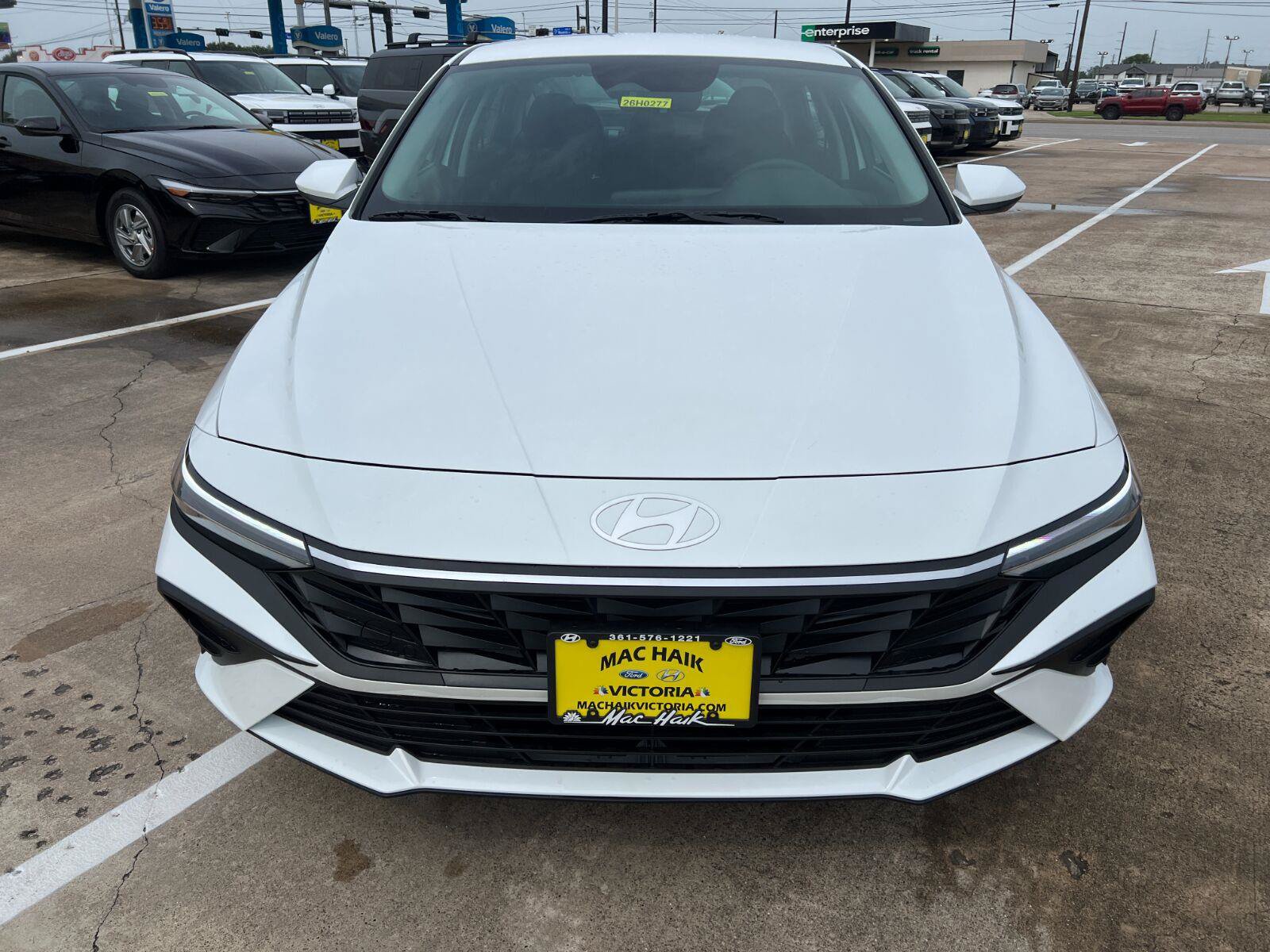 New 2026 Hyundai Elantra SE FWD image 8