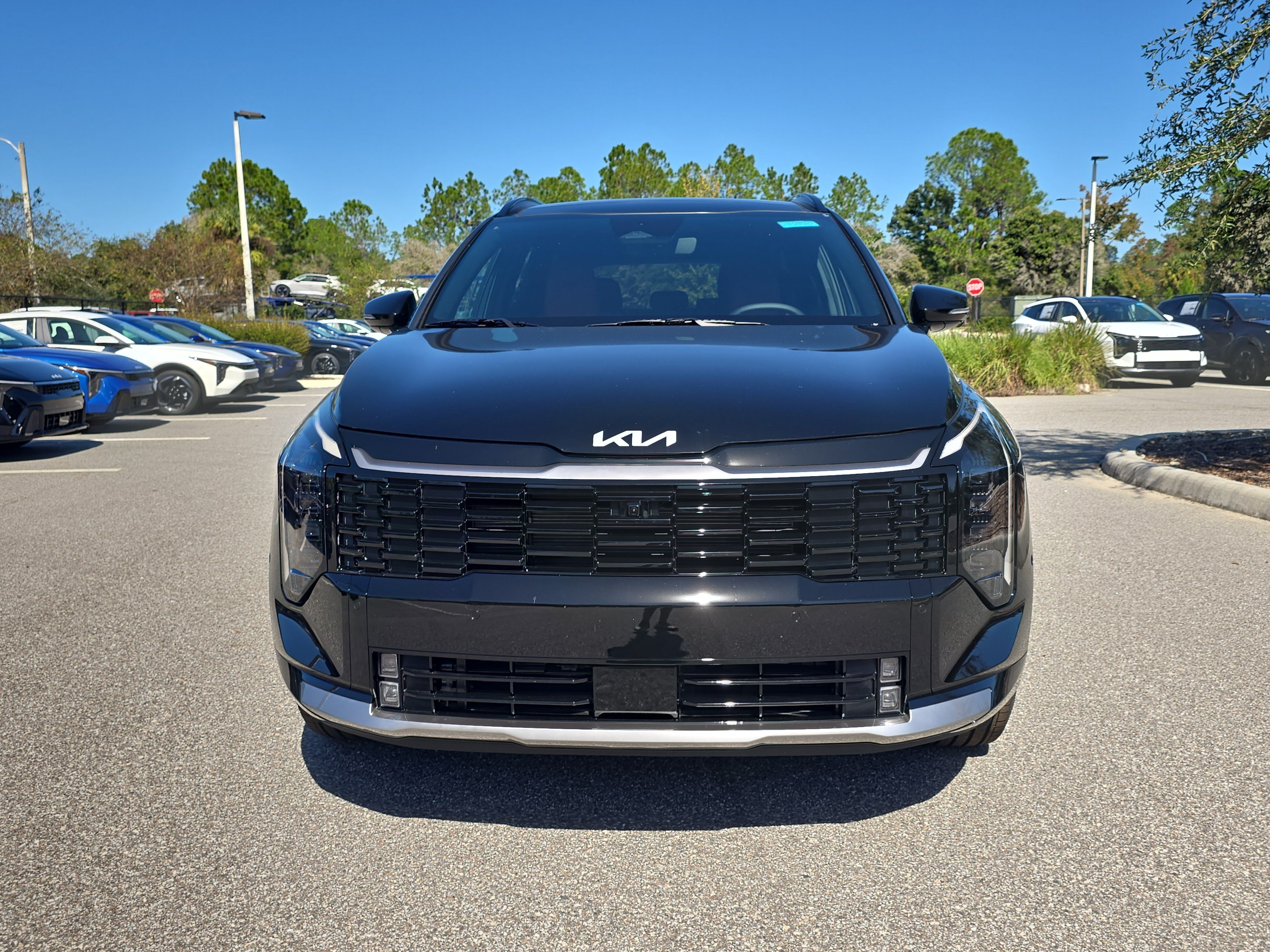 New 2027 Kia Sportage SX FWD image 3