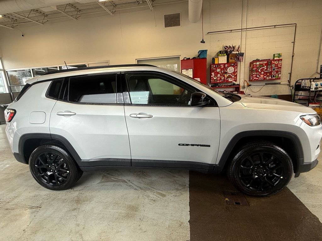 New 2026 Jeep Compass Latitude AWD/4WD image 62
