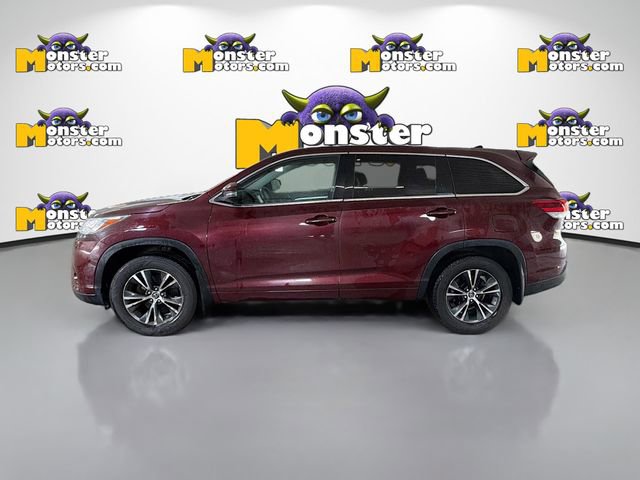 Used 2018 Toyota Highlander LE AWD/4WD image 7