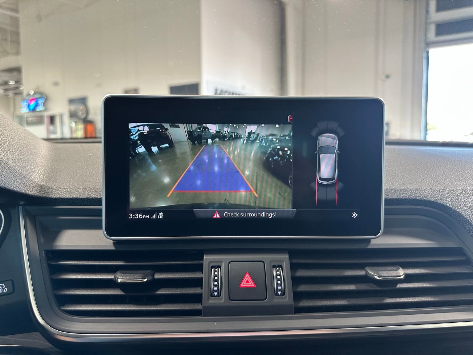 Used 2020 Audi Q5 e Premium Plus w/ Premium Plus Package image 29