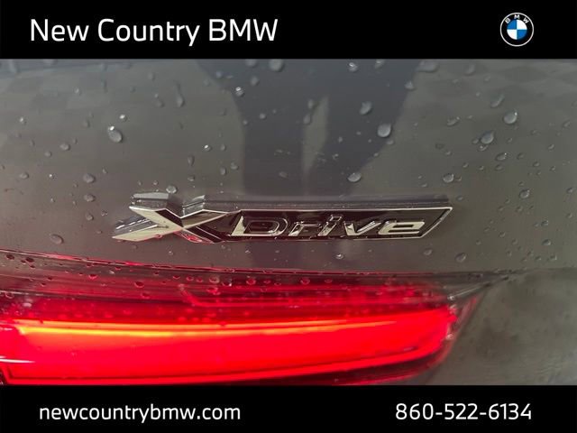 New 2026 BMW 330i xDrive Sedan w/ M Sport Package AWD/4WD image 10