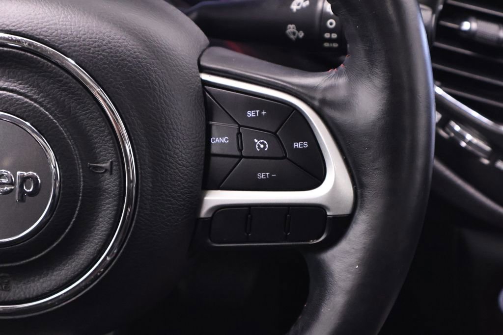 Used 2018 Jeep Compass Trailhawk w/ Navigation Group image 21