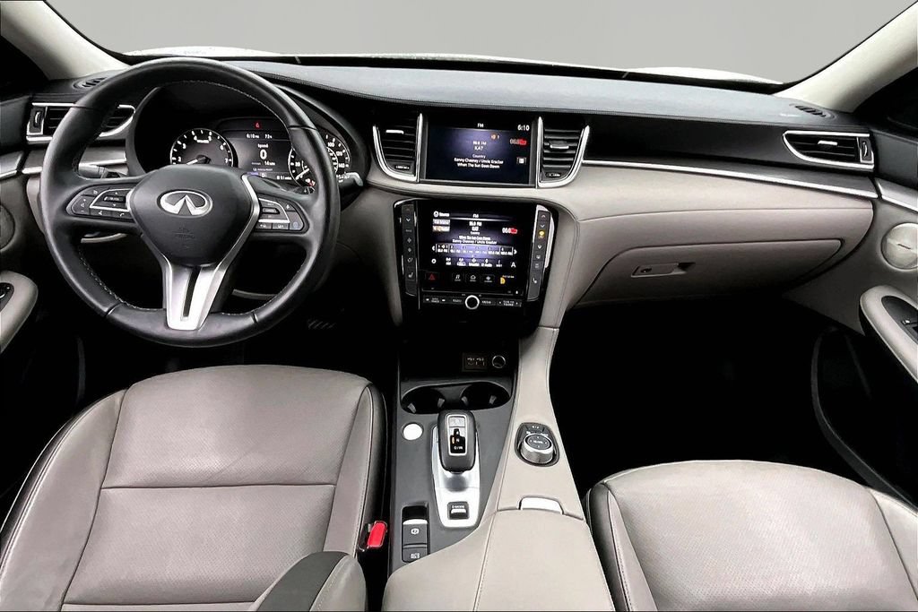 Used 2023 INFINITI QX50 Luxe FWD image 9