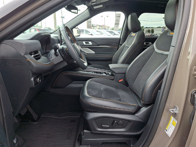 Used 2026 Ford Explorer Tremor w/ Tremor Ultimate Package AWD/4WD image 13