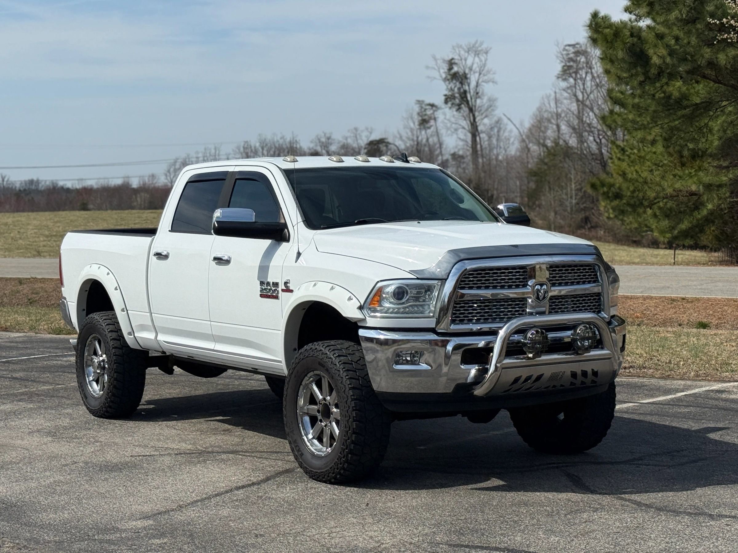Used 2013 RAM 2500 Laramie AWD/4WD image 1
