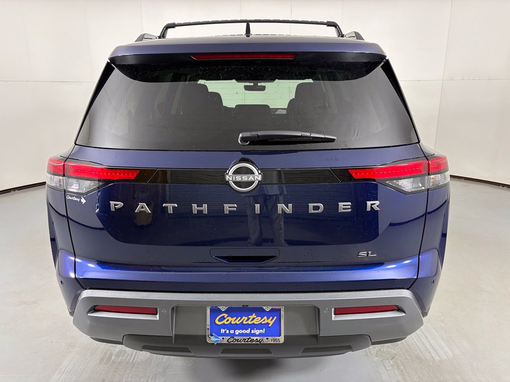 New 2026 Nissan Pathfinder SL FWD image 7