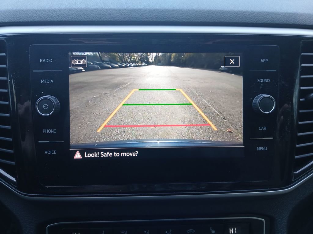 Used 2023 Volkswagen Atlas Cross Sport SE image 20