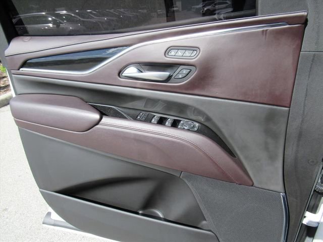 Certified 2023 Cadillac Escalade Sport Platinum AWD/4WD image 23