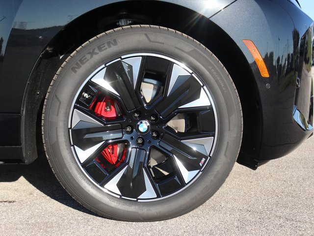 New 2026 BMW iX xDrive60 w/ M Sport Package image 5
