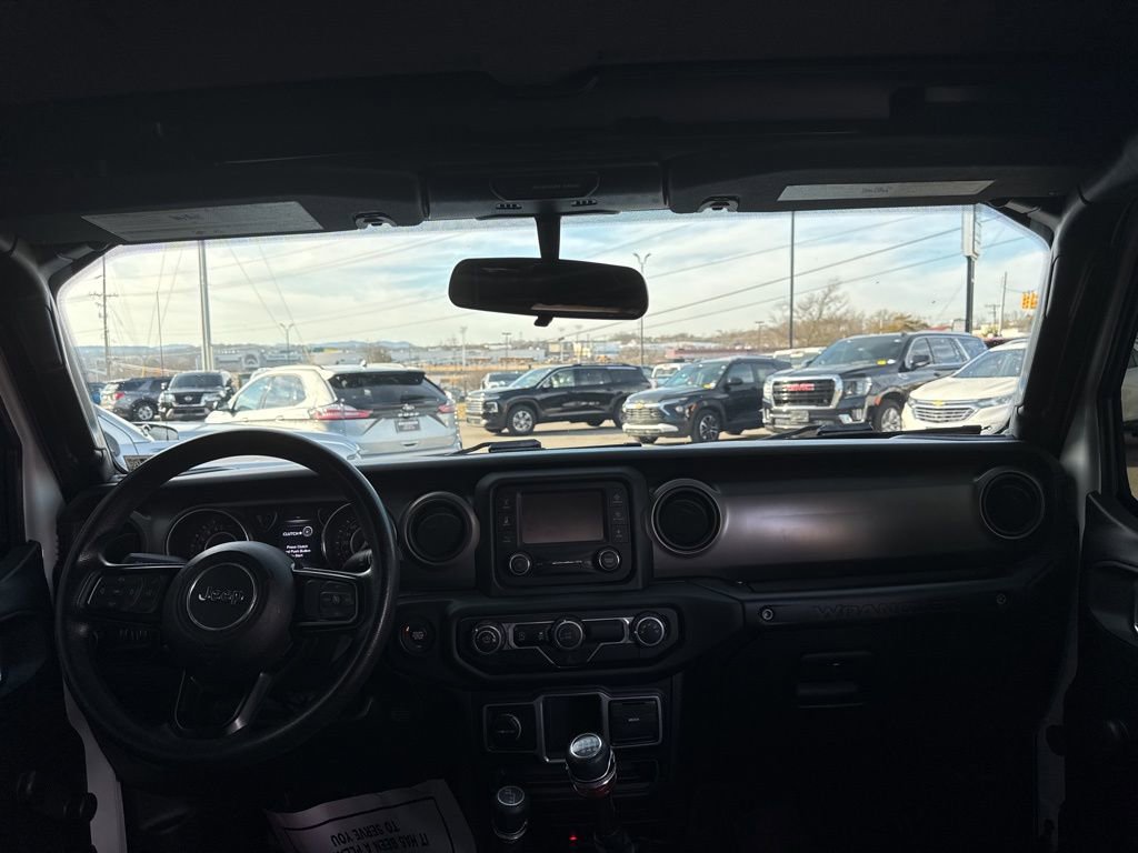 Used 2018 Jeep Wrangler Unlimited Sport image 21