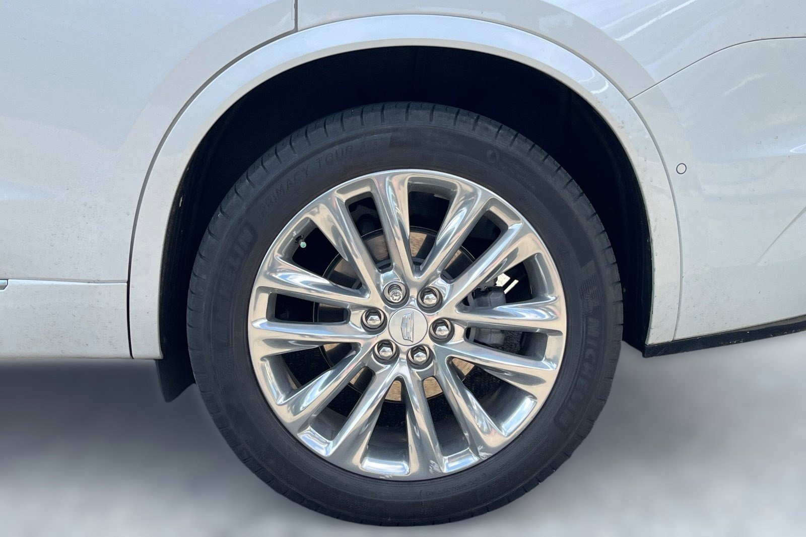 Used 2021 Cadillac XT6 Premium Luxury FWD image 6