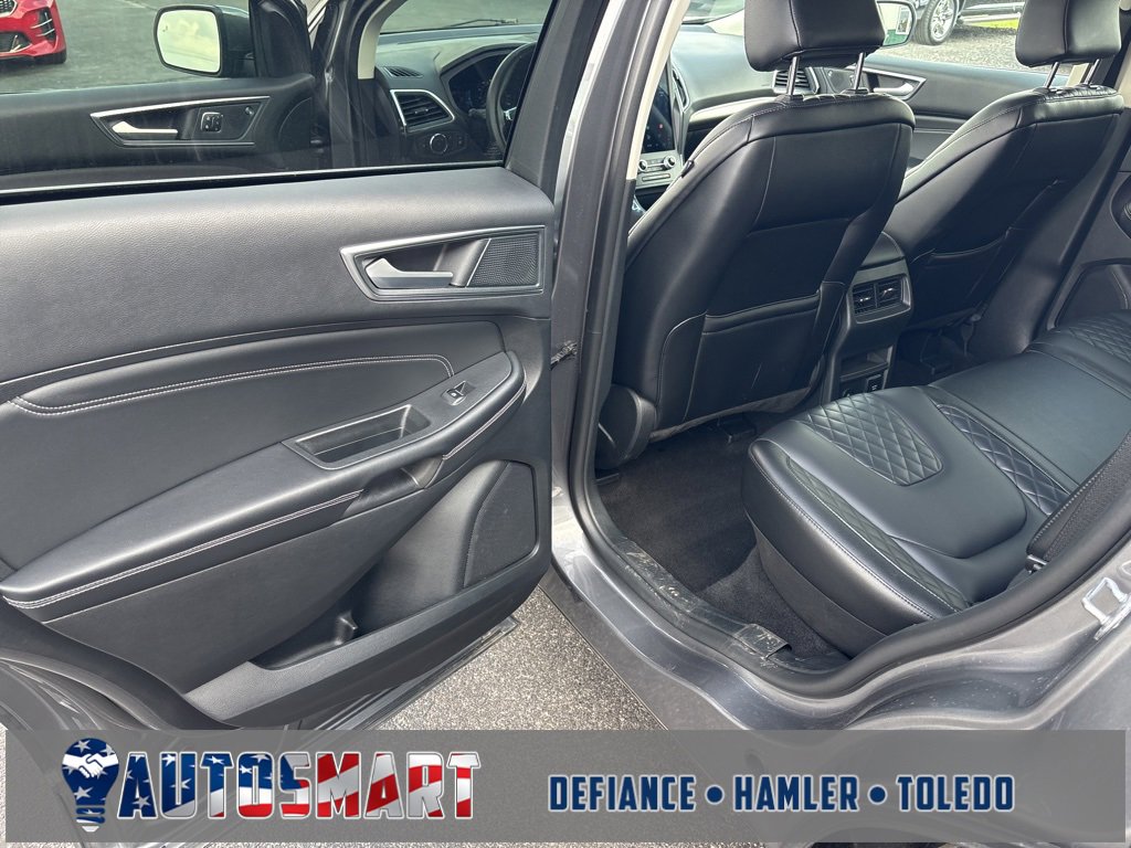 Used 2024 Ford Edge Titanium image 45