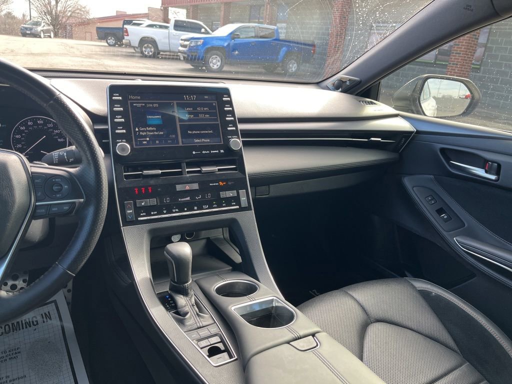 Used 2019 Toyota Avalon XSE w/ All Weather Liner Package image 34