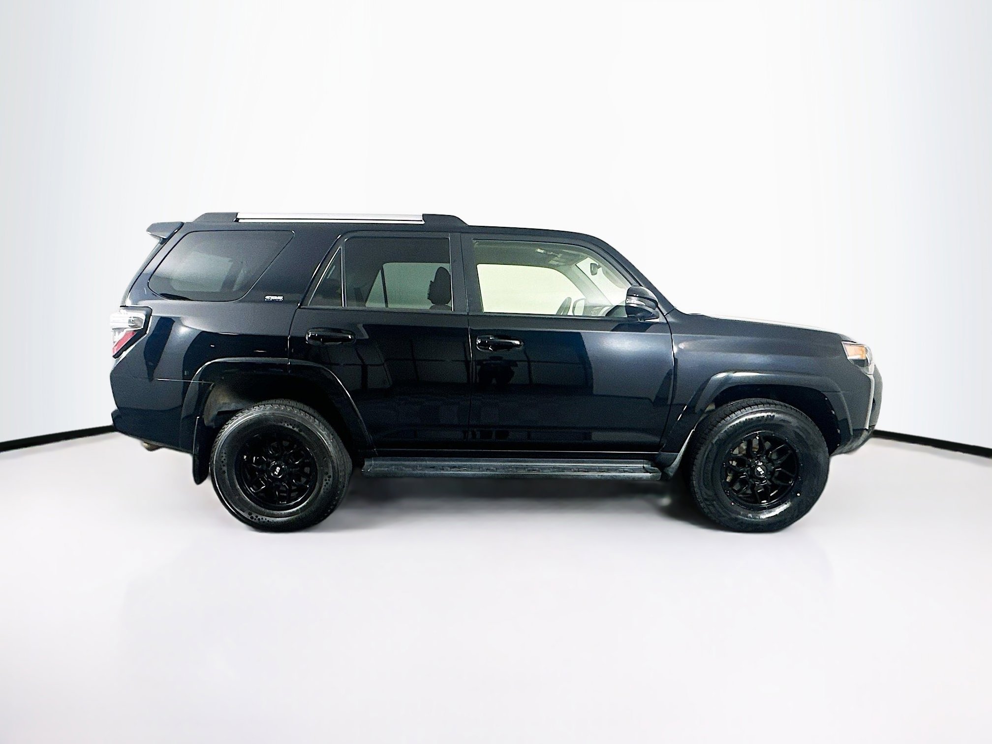 Used 2021 Toyota 4Runner SR5 Premium AWD/4WD image 10