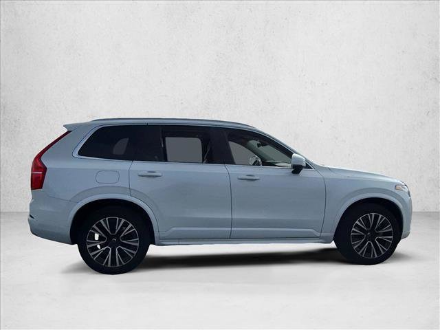 Used 2022 Volvo XC90 T5 Momentum w/ Advanced Package FWD image 4
