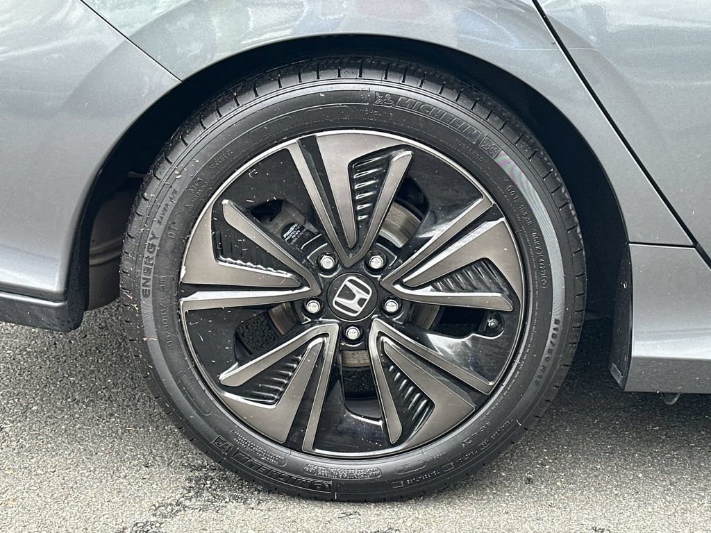 Used 2019 Honda Civic EX image 7