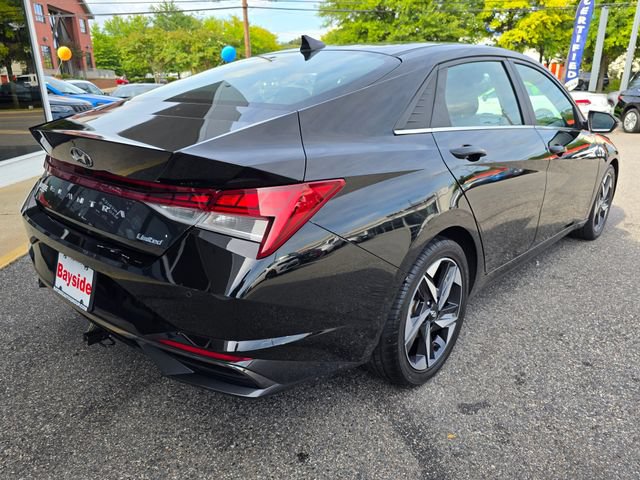Used 2023 Hyundai Elantra Limited w/ Preferred Accessory Package FWD image 38