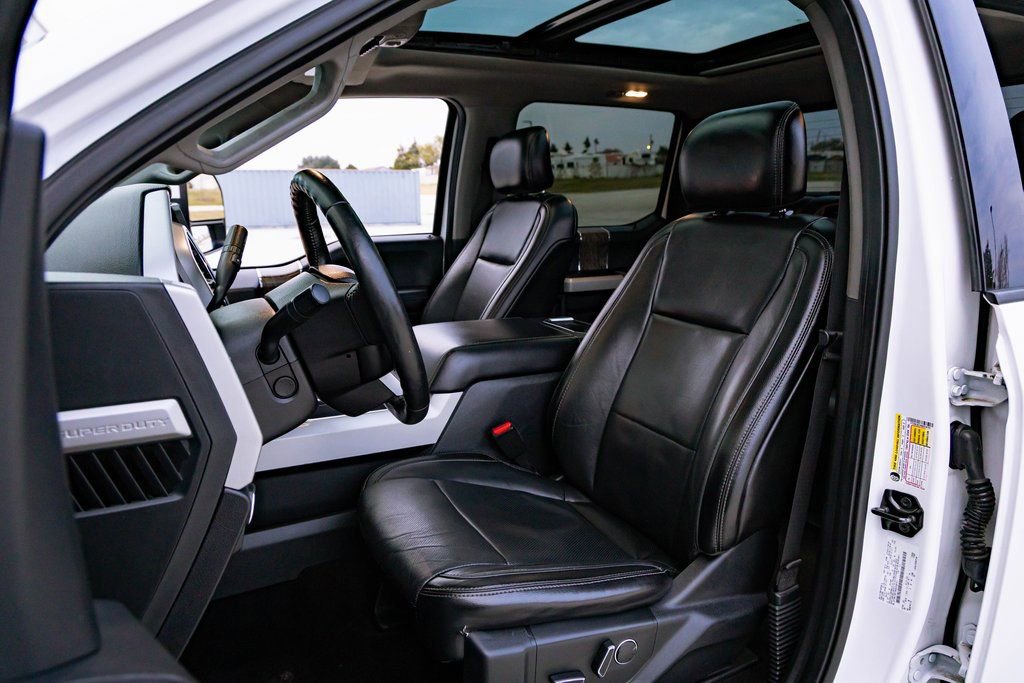 Used 2017 Ford F350 Lariat w/ Lariat Ultimate Package image 17