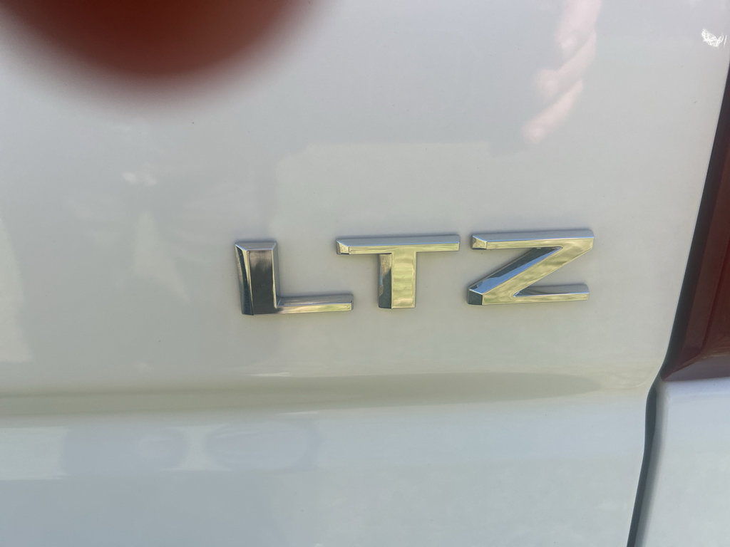 Used 2023 Chevrolet Silverado 1500 LTZ w/ Technology Package image 6