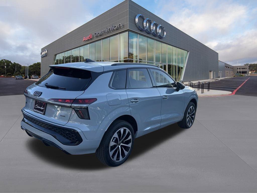 New 2026 Audi Q3 quattro 2.0T AWD/4WD image 5