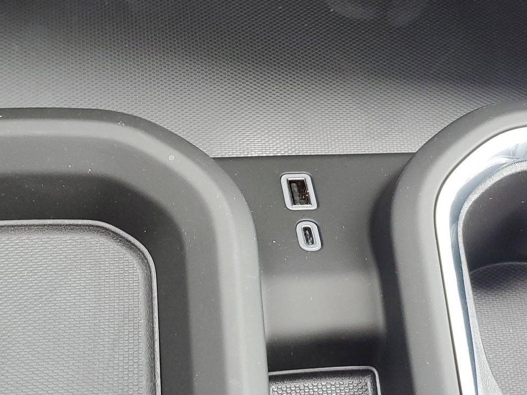 New 2025 GMC Sierra 2500 Denali w/ Denali Reserve Package image 37