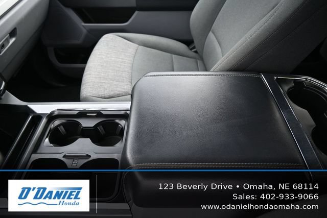 Used 2025 Ford F350 XLT w/ 360-Degree Camera Package AWD/4WD image 14