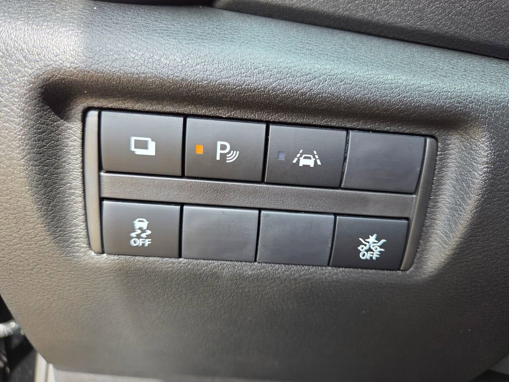 Used 2025 Nissan Versa S FWD image 28