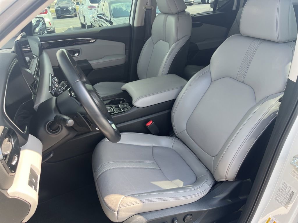 Used 2023 Honda Pilot EX-L image 18