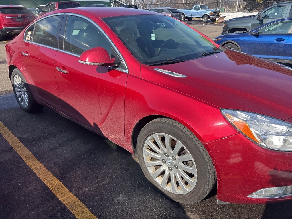 Used 2013 Buick Regal Premium image 3