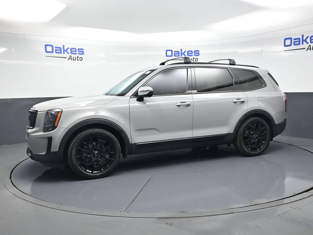 Certified 2022 Kia Telluride EX w/ EX Premium Package AWD/4WD image 5