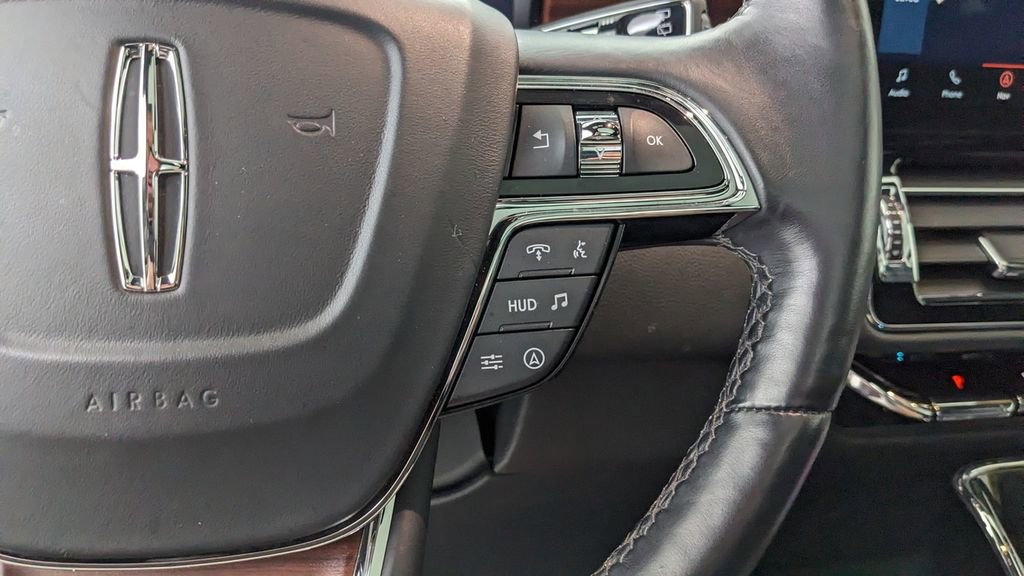 Used 2023 Lincoln Navigator L Reserve w/ Equipment Group 201A image 35