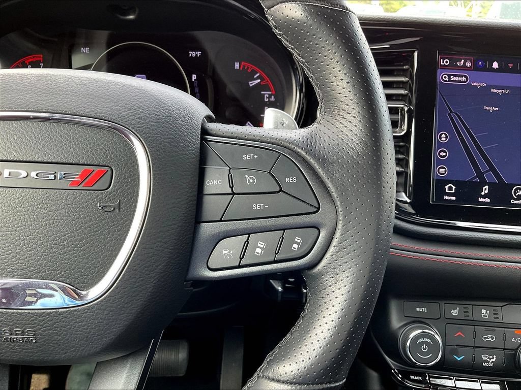 Used 2023 Dodge Durango R/T w/ Tow 'N Go Package AWD/4WD image 15